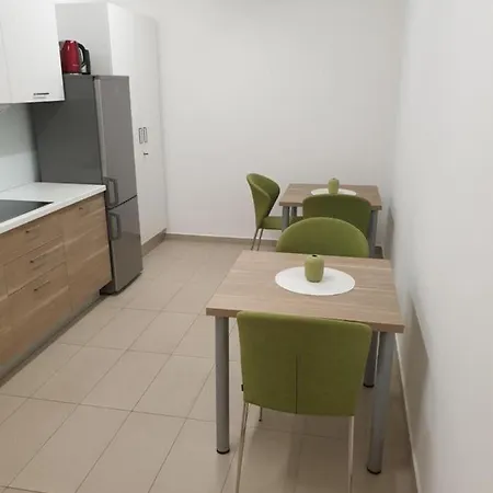 Bel Etage Luxury - 1 With Free Wifi Vendégház